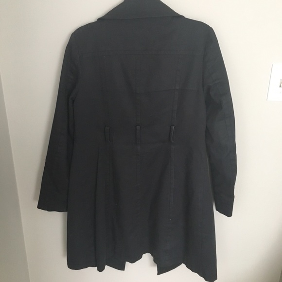 Express trench coat in black - Picture 2 of 3